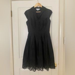 Kay Unger black silk shantung cocktail or evening dress. Size 6. Excellent cond.